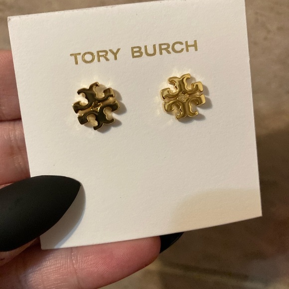 Tory Burch Jewelry - Tory burch T gold Studs
